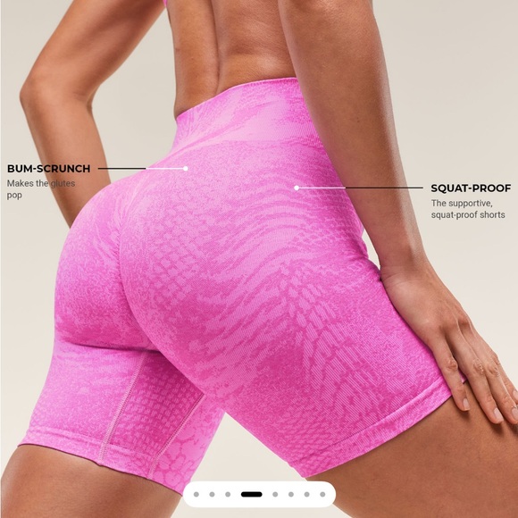 Gymshark x Whitney Simmons Adapt Animal Seamless Shorts Pink Large - Picture 3 of 4